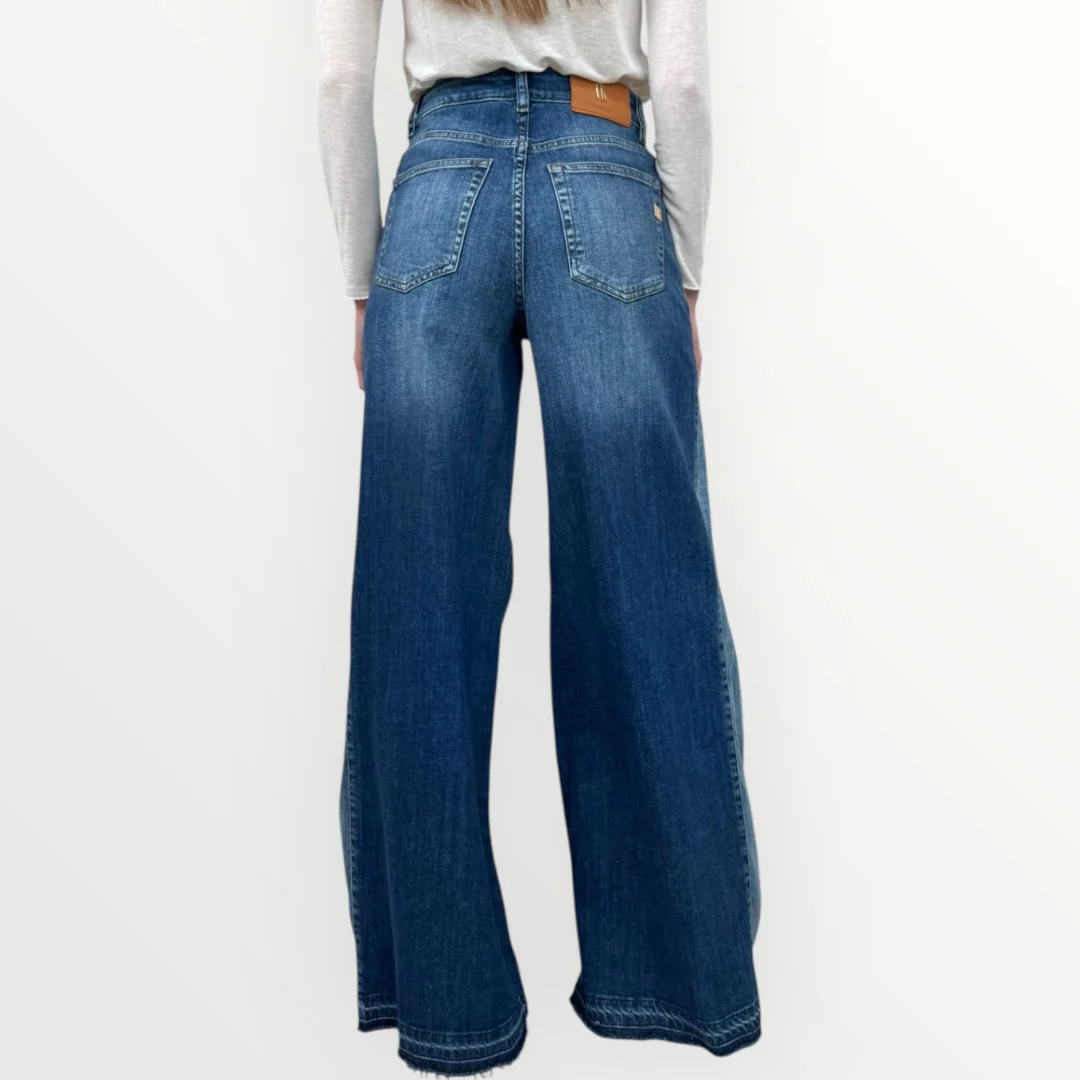 FRACOMINA - JEANS CON INSERTO IN DENIM - Image 2