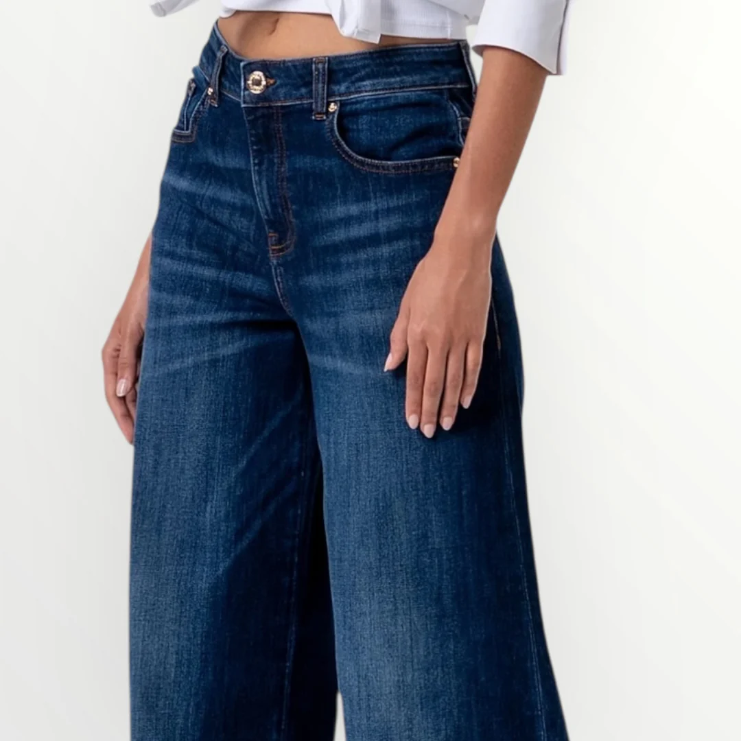 FRACOMINA - JEANS FLARE DENIM LAVAGGIO MEDIO - Image 4