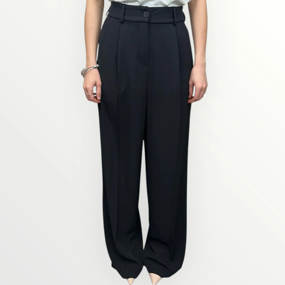 LOFT.73 - COMPLETO CAPRI - Image 16
