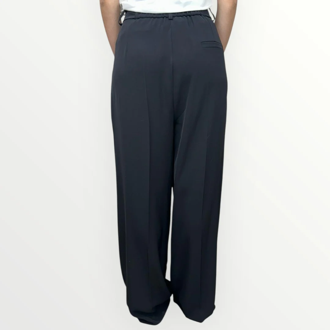 LOFT.73 - COMPLETO CAPRI - Image 17